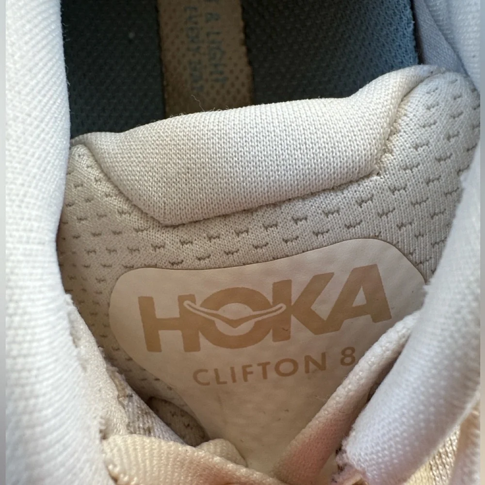 Hoka Cream/Beige Clifton 8 Running Shoes Mens Size 8D - Picture 9 of 12